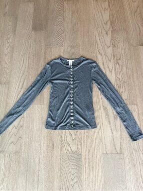 H&M Charcoal Gray Long-Sleeve Button-Up Top